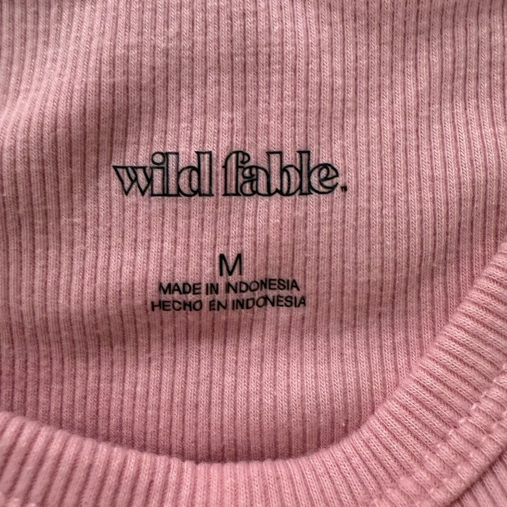 Wild Fable Pink Sleeveless Fitted Crop Tank - Picture 2 of 2